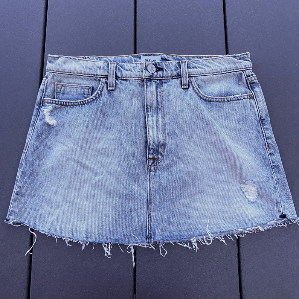 Hudson Jeans Vivid Distressed Light Denim Mini Skirt, Size 28, NWT - Picture 5 of 7
